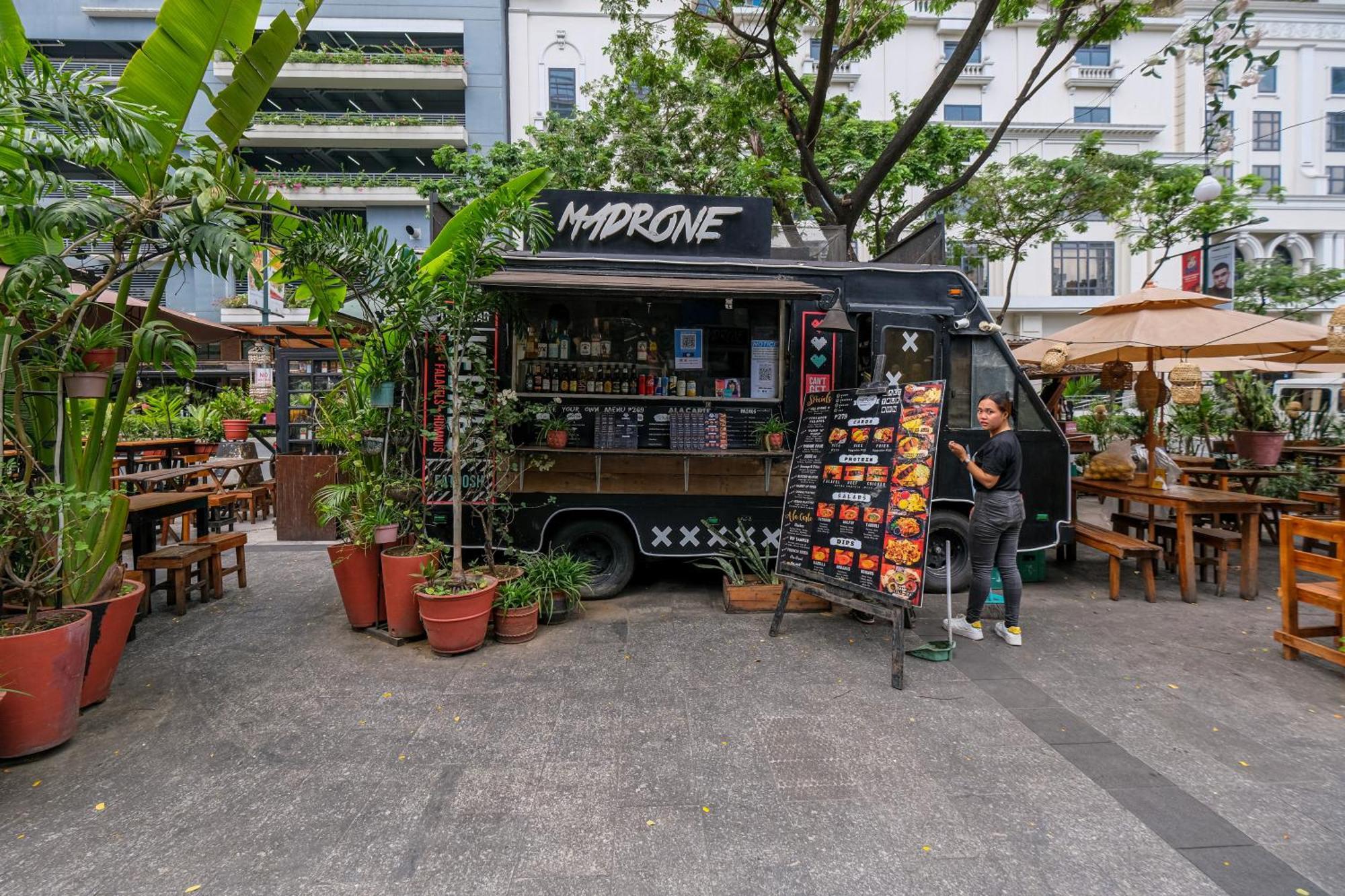 Cityscape View 2Br In Uptown Bgc W 200Mbps Wifi Taguig Exterior photo